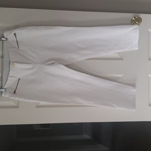 Chicos Size 2 (= SIZE 12) So Slimming Ankle Jeans - White